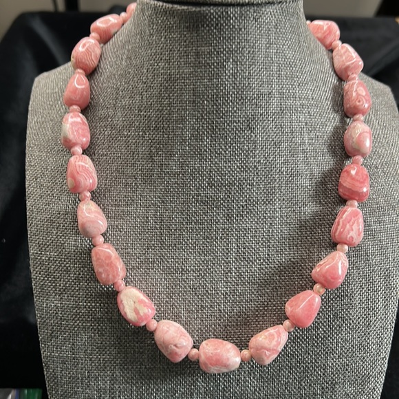 #42 Vintage Genuine Pink Lace Agate Necklace. Artisan Made - Picture 1 of 11